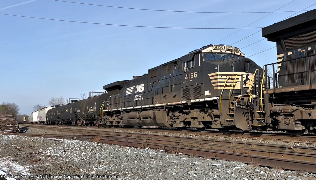 NS 4156 helps 32N along.